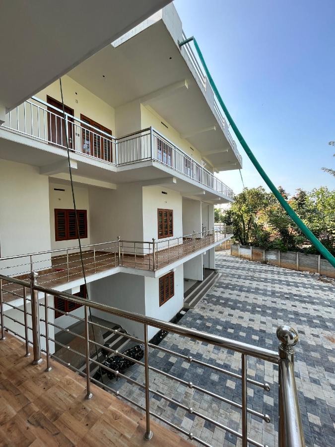 Wayanad Biriyomz Residency, Kalpatta, Low Cost Rooms And Deluxe Apartment Eksteriør bilde