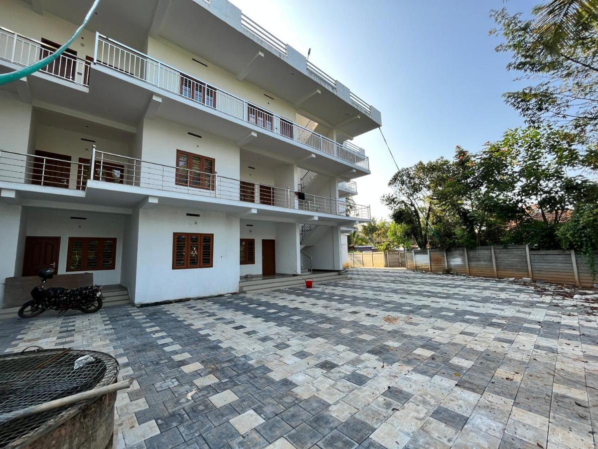 Wayanad Biriyomz Residency, Kalpatta, Low Cost Rooms And Deluxe Apartment Eksteriør bilde